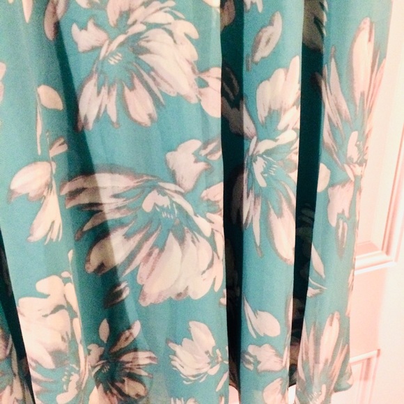 J Howard Dress Size 12 Long Mint Floral - Picture 11 of 13